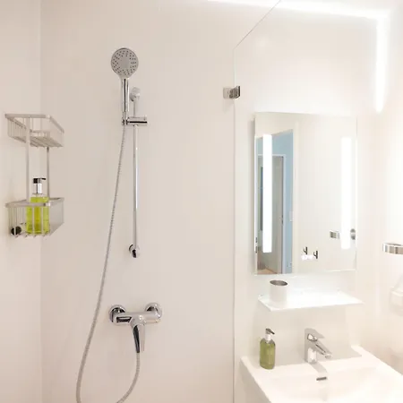 Urbanauts Flats Cubierta Apartment Linz